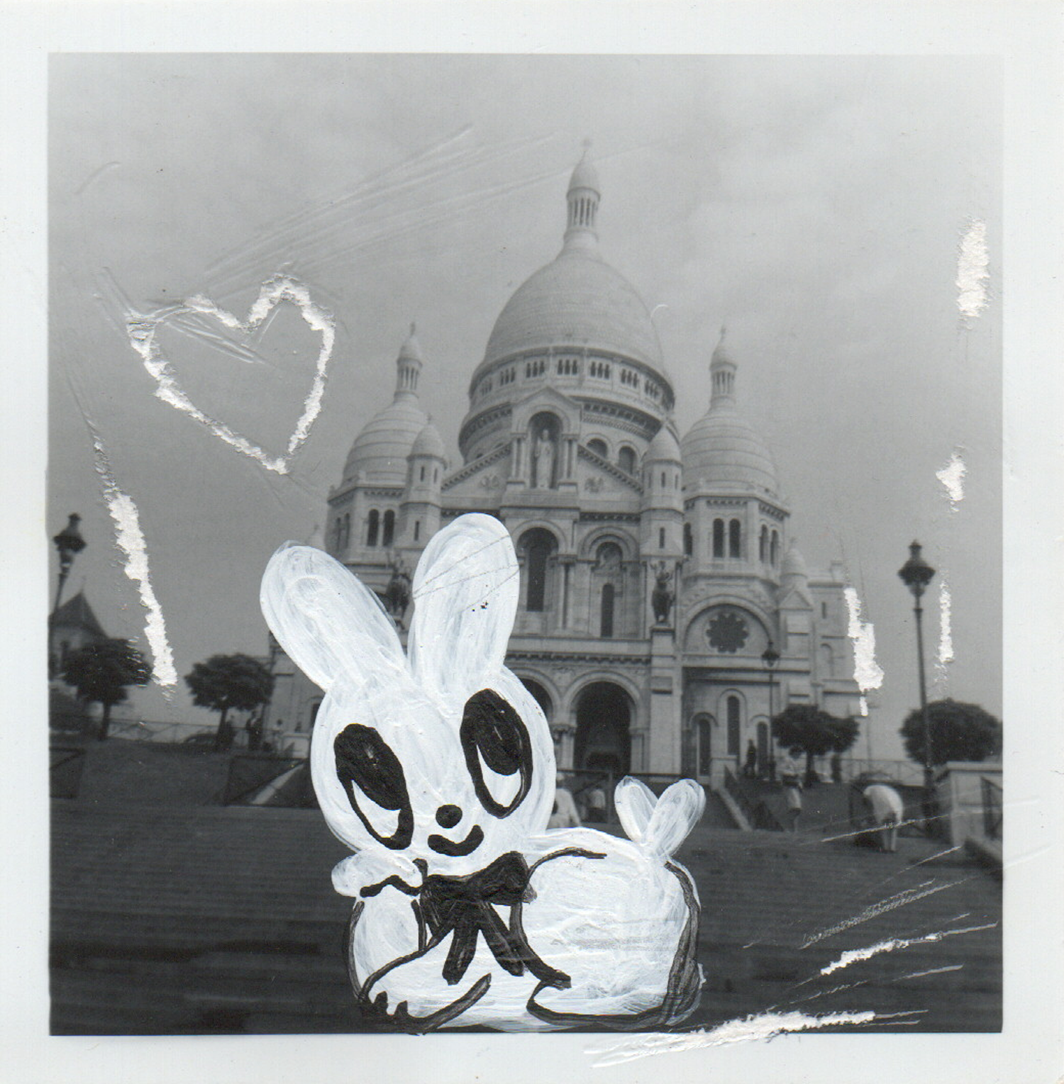 White Bunny - Basilique du Sacré-Cœur by Humberto Cruz
